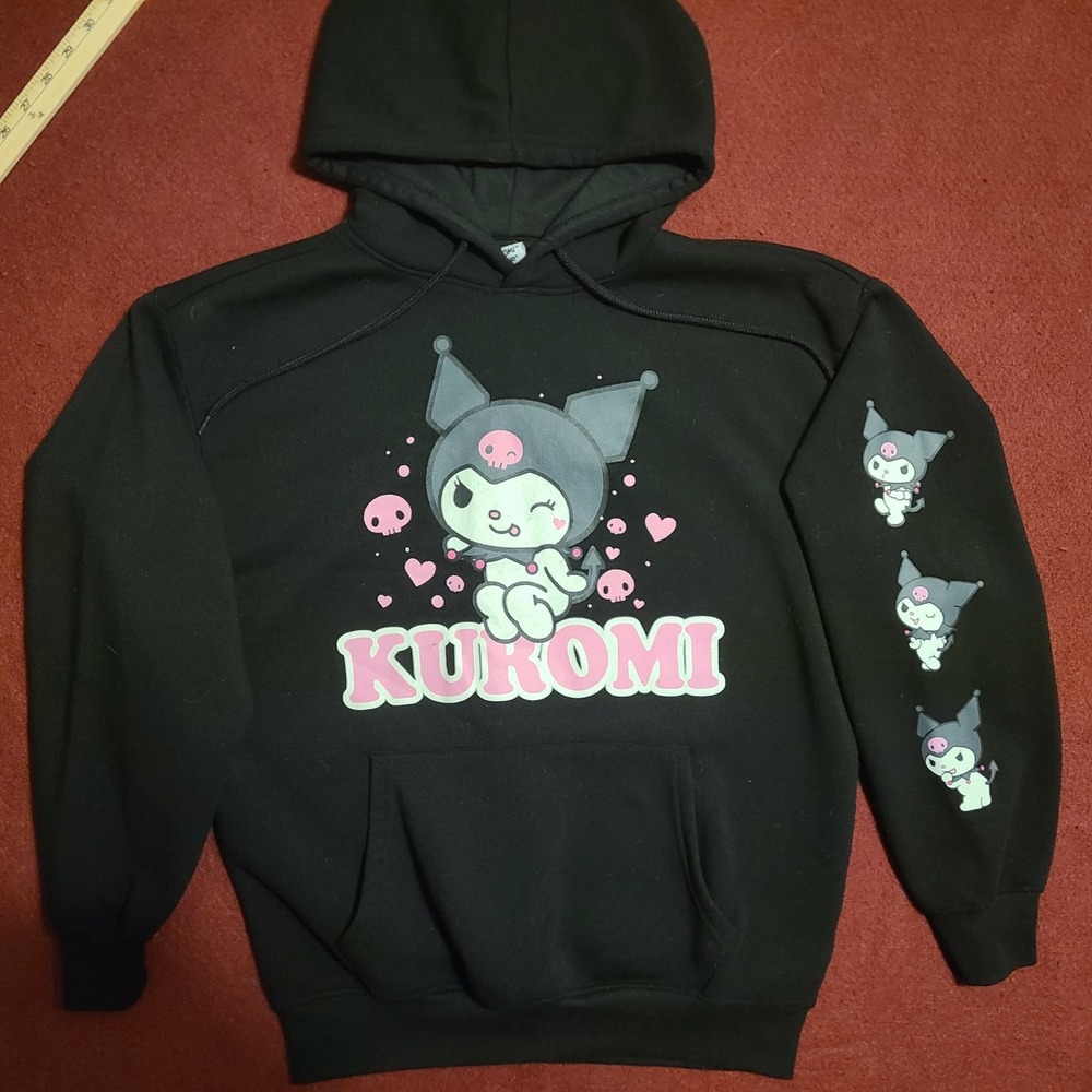 Sanrio Hello Kitty Winking Kuromi Hoodie Size M Black Hooded Pullover Sweatshirt